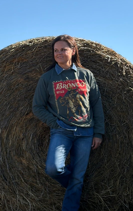 Bronco Wild West Mineral Graphic Sweatshirt - Olive