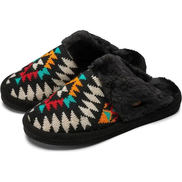 Plush Slippers - Aztec Black